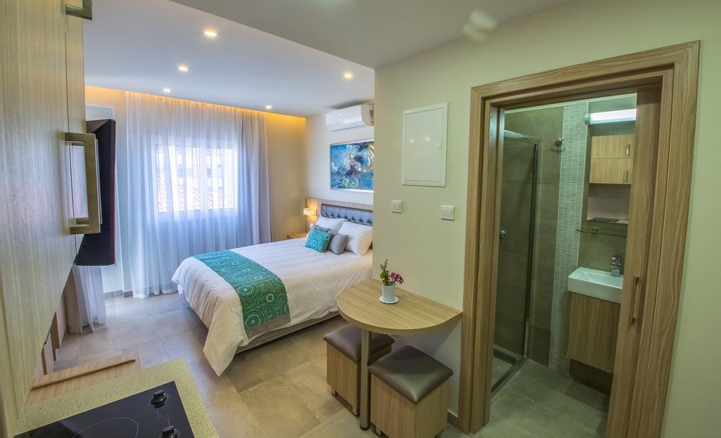 Zodiac Hotel Apartments Larnaca Eksteriør billede